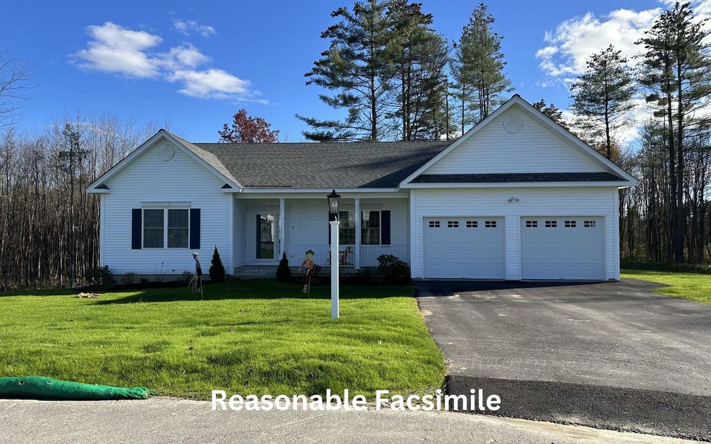 88 Lantern Drive, Sandown, NH 03873