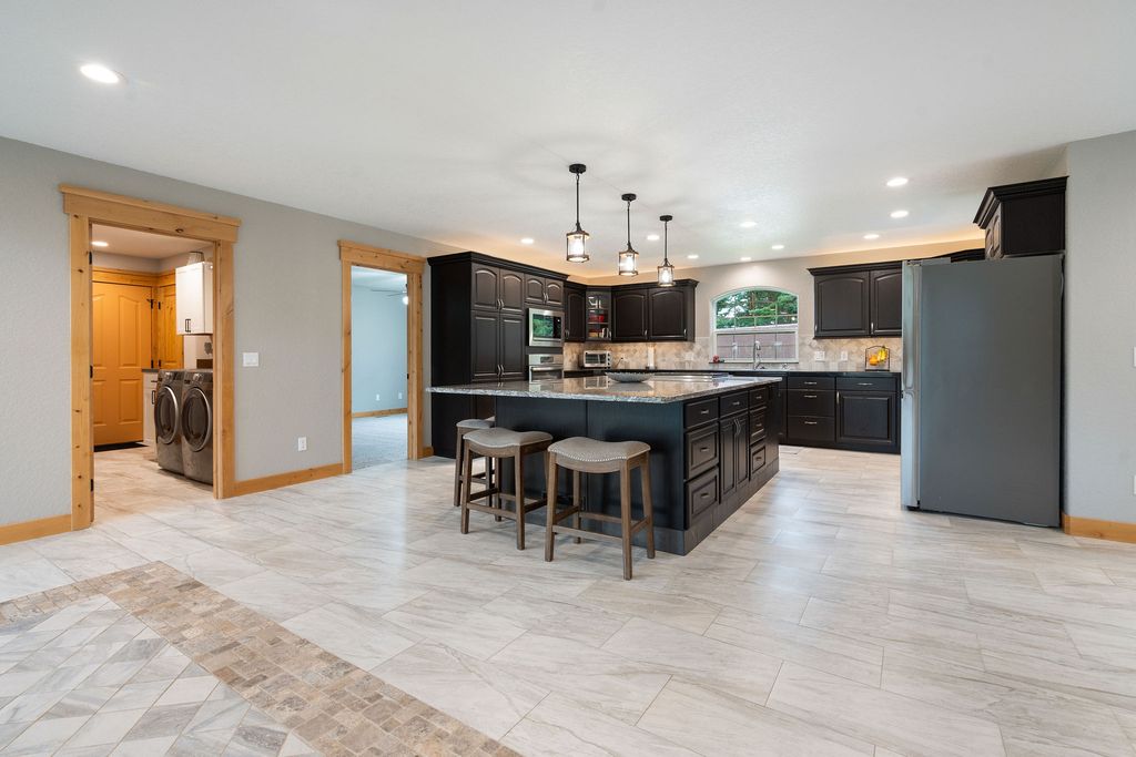 618 Leonard Lane, Kalispell, MT 59901 photo 13