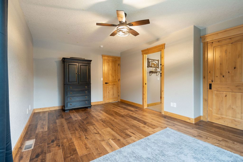 618 Leonard Lane, Kalispell, MT 59901 photo 32