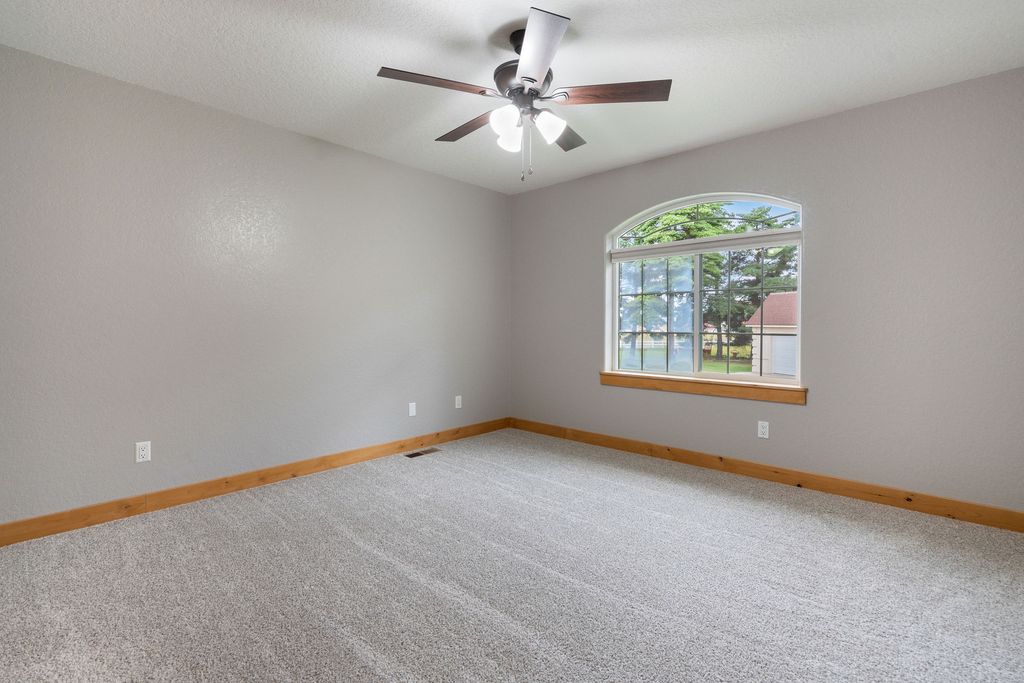 618 Leonard Lane, Kalispell, MT 59901 photo 36