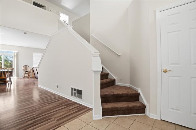 1321 Wentworth Drive, Volo, IL 60020