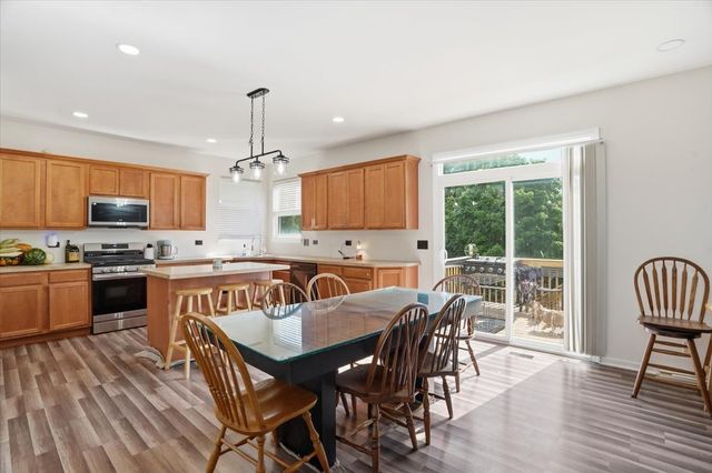 1321 Wentworth Drive, Volo, IL 60020