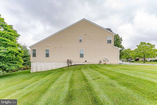 120 PINKERTON RD, Coatesville, PA 19320