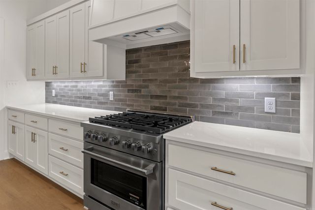 200 Middleton Place Drive, Benton, AR 72019