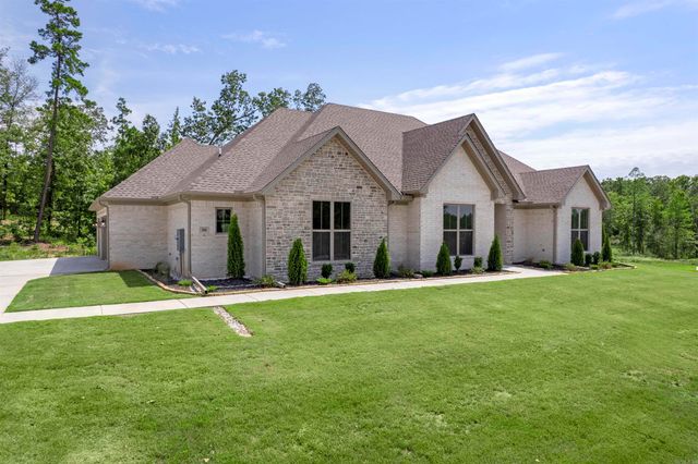 200 Middleton Place Drive, Benton, AR 72019