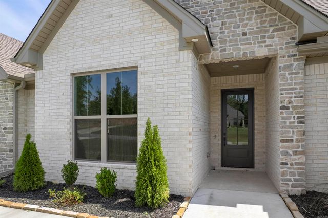 200 Middleton Place Drive, Benton, AR 72019