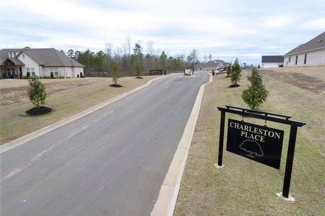 200 Middleton Place Drive, Benton, AR 72019