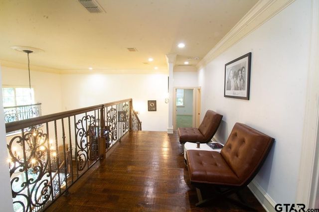 4045 Stonegate Blvd, Tyler, TX 75703