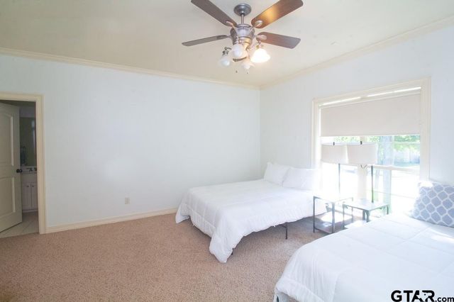 4045 Stonegate Blvd, Tyler, TX 75703