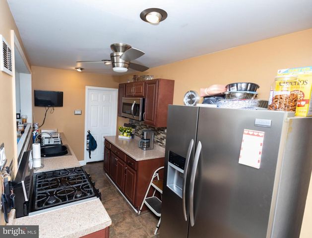 101 FELTON AVE, Collingdale, PA 19023