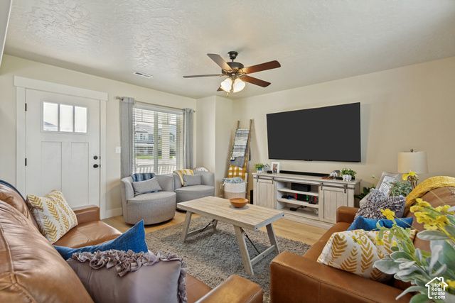 373 N 1400 W, Springville, UT 84663