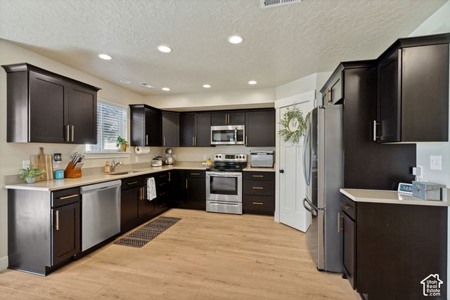373 N 1400 W, Springville, UT 84663