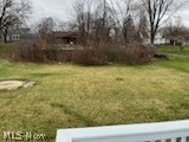 917 S Schenley Avenue, Youngstown, OH 44509