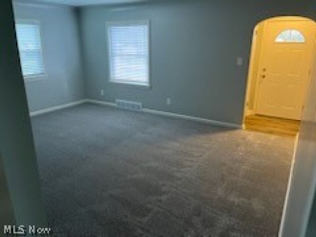 917 S Schenley Avenue, Youngstown, OH 44509