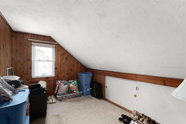 1239 Putnam Avenue, Janesville, WI 53546