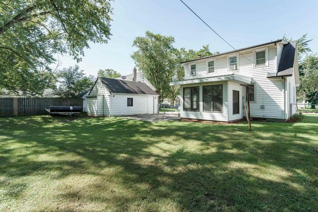 1239 Putnam Avenue, Janesville, WI 53546