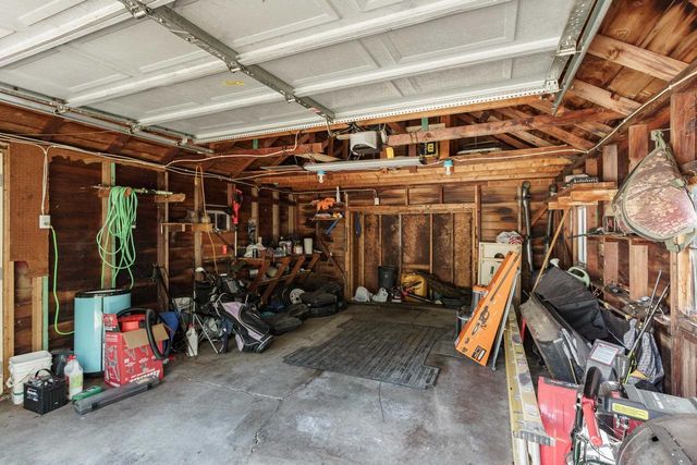 1239 Putnam Avenue, Janesville, WI 53546