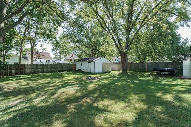 1239 Putnam Avenue, Janesville, WI 53546