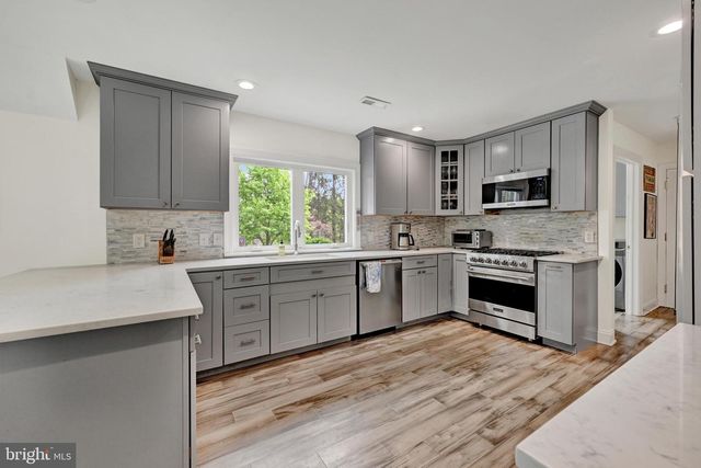 9 CRESTLINE CT, Owings Mills, MD 21117