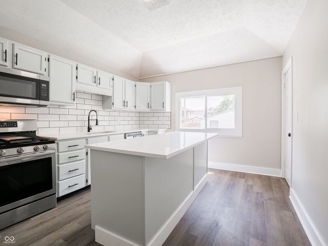 163 W King Street, Franklin, IN 46131