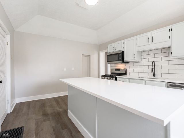 163 W King Street, Franklin, IN 46131