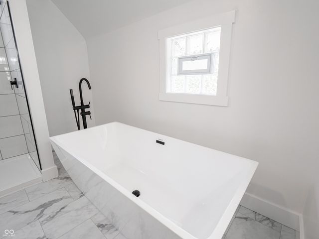 163 W King Street, Franklin, IN 46131