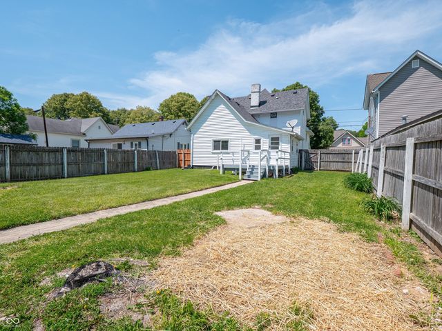 163 W King Street, Franklin, IN 46131
