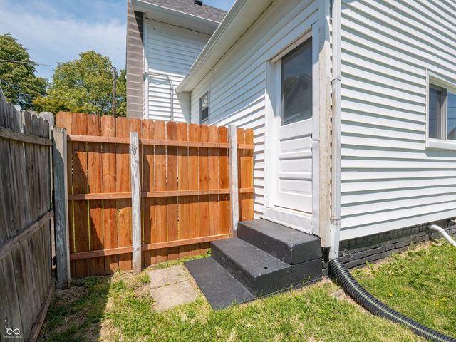 163 W King Street, Franklin, IN 46131