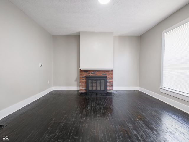 163 W King Street, Franklin, IN 46131