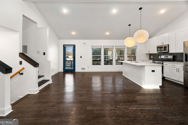 2344 Belmont Drive, Decatur, GA 30032