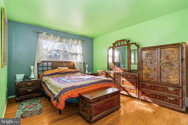 187 N HAZEL ST, Manheim, PA 17545