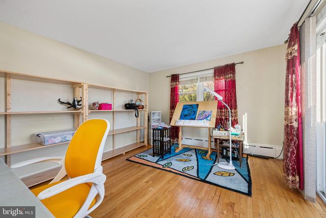 187 N HAZEL ST, Manheim, PA 17545