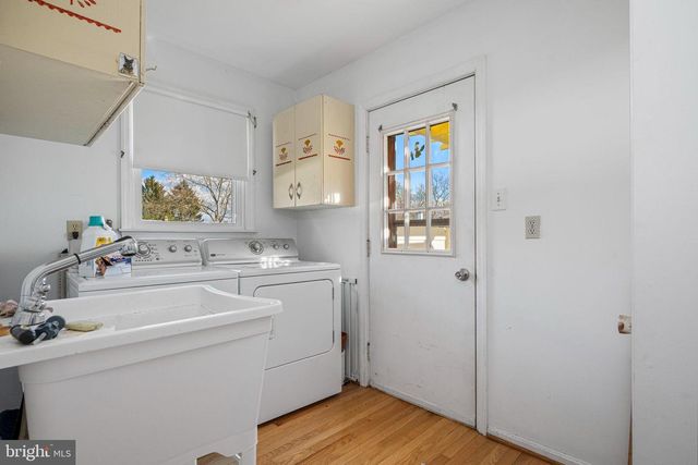 187 N HAZEL ST, Manheim, PA 17545