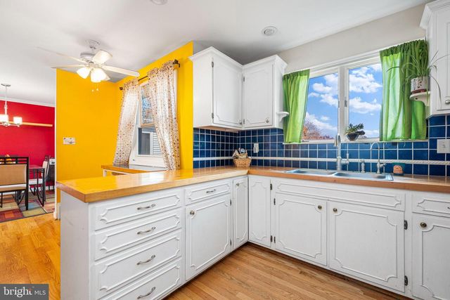 187 N HAZEL ST, Manheim, PA 17545