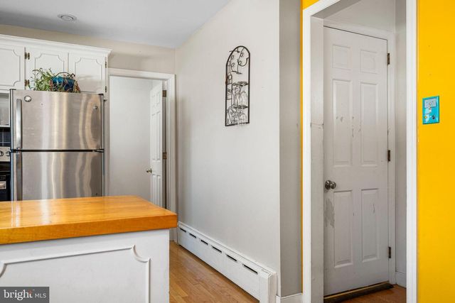 187 N HAZEL ST, Manheim, PA 17545