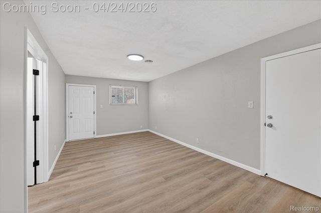 3165 Mac Avenue, Genesee Charter Township, MI 48506