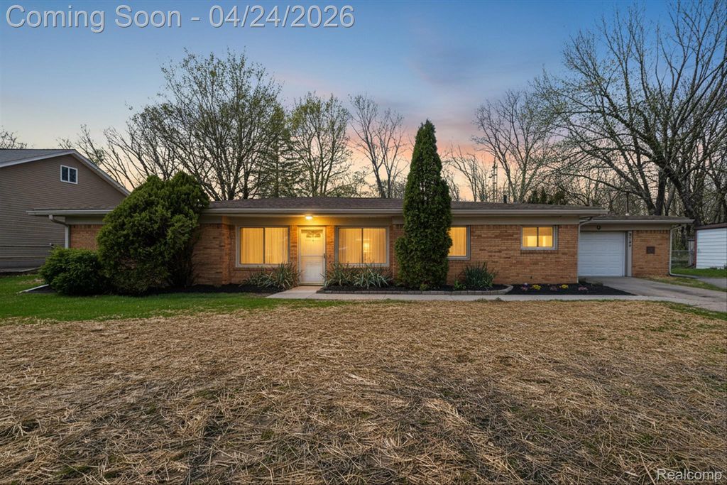 3165 Mac Avenue, Genesee Charter Township, MI 48506