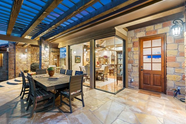 481 Chimney Cove Drive, Marble Falls, TX 78654