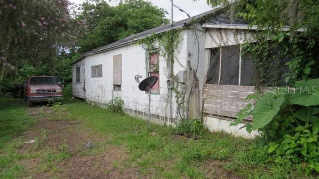 37236 ROSE AVENUE, Dade City, FL 33523
