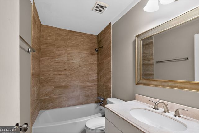 6300 Creekford Lane, Lithonia, GA 30058