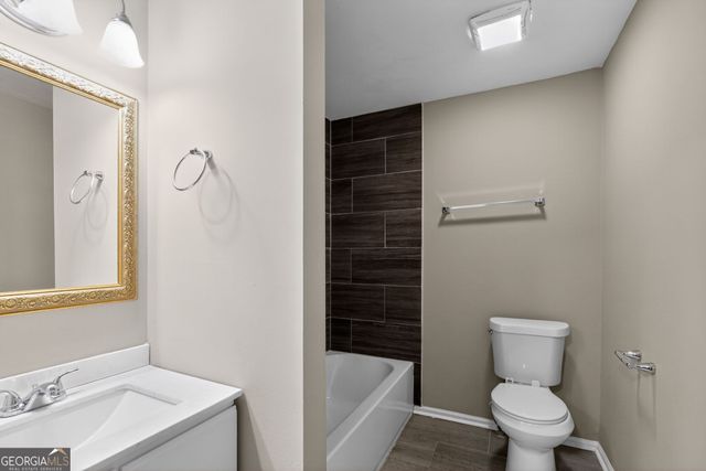 6300 Creekford Lane, Lithonia, GA 30058