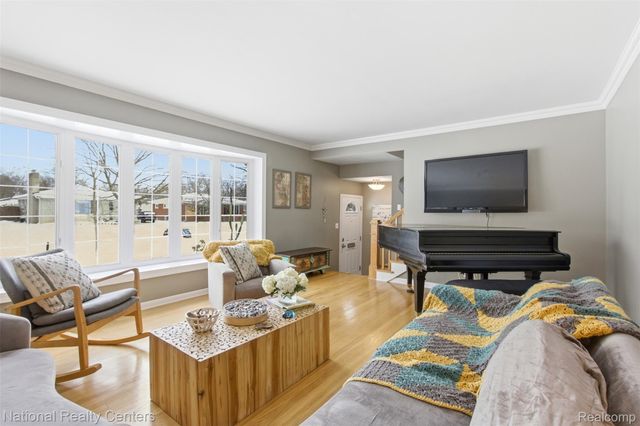 3019 Clawson Avenue, Royal Oak, MI 48073