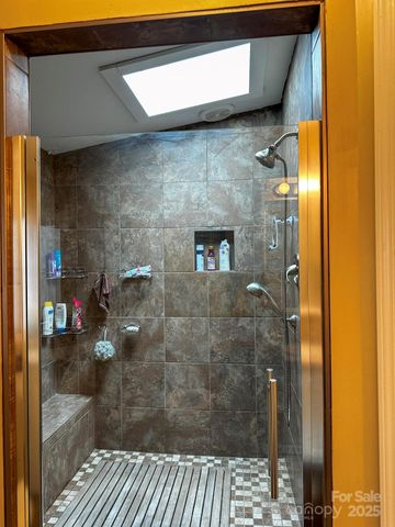 14 Westfield Trace, Franklin, NC 28734