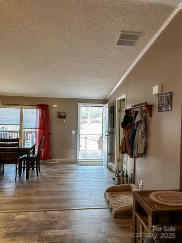 14 Westfield Trace, Franklin, NC 28734