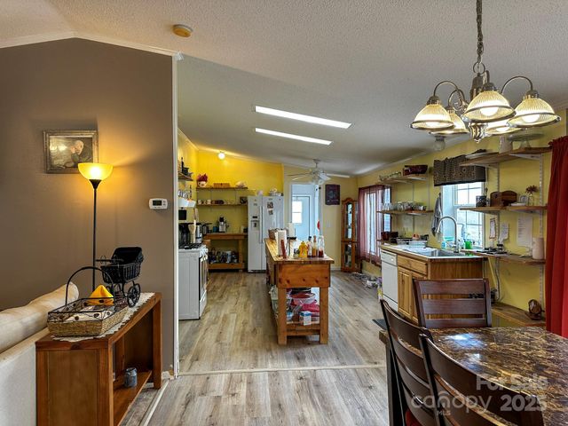 14 Westfield Trace, Franklin, NC 28734