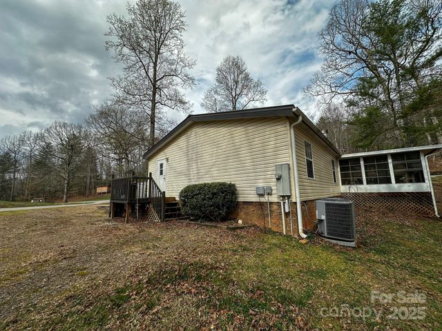 14 Westfield Trace, Franklin, NC 28734