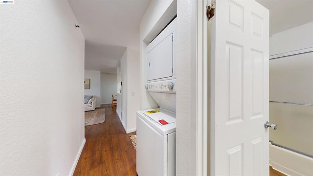 683 Newbury Ln 274, Hayward, CA 94544