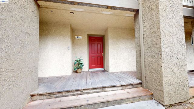 683 Newbury Ln 274, Hayward, CA 94544