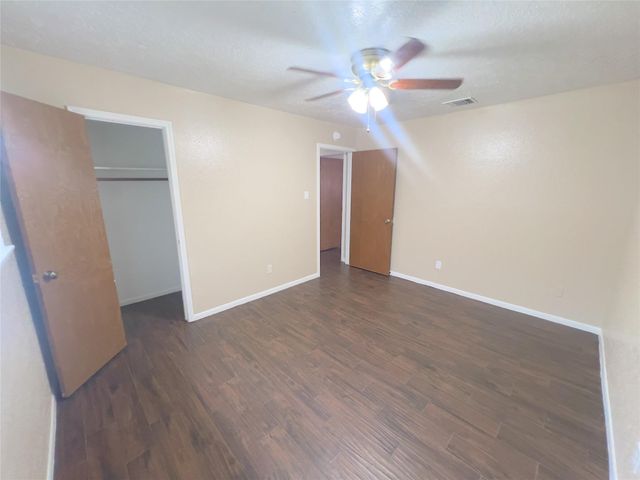 430 Breeze Park Drive, Houston, TX 77015