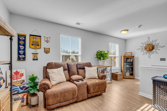 7516 Oakledge Dr, Brentwood, TN 37027